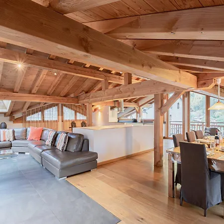 Chalet Superbe 4 étoiles Avec Sauna Et Garage Proche Des Pistes - Fr-1-343-184 Chamonix