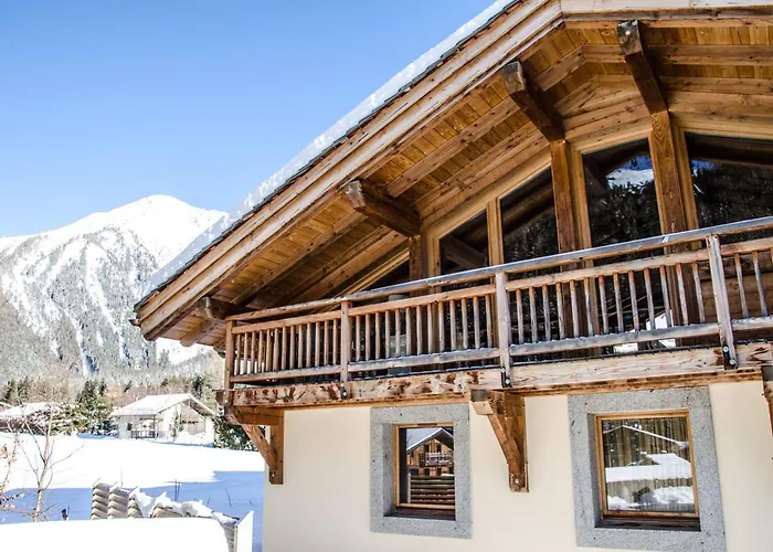 Chalet Superbe 4 étoiles Avec Sauna Et Garage Proche Des Pistes - Fr-1-343-184