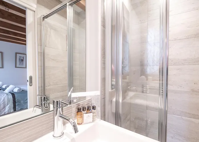 Superbe 4 étoiles Avec Sauna Et Garage Proche Des Pistes - Fr-1-343-184 Chalet *